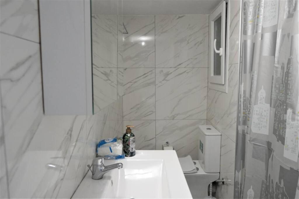 Athens Central 3Bd Apartment Next To Metro Luxury Bagian luar foto