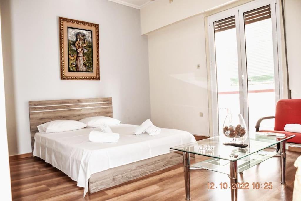 Athens Central 3Bd Apartment Next To Metro Luxury Bagian luar foto